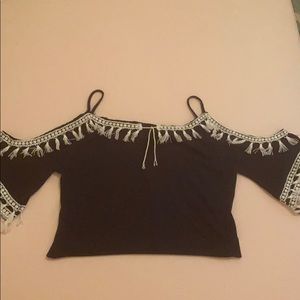 Shoulder cut out top